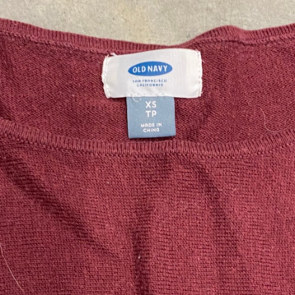 Basic Sweater - Picture 2 of 3